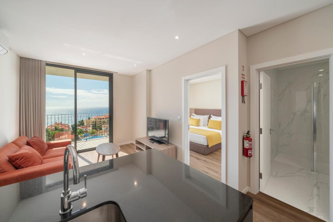 Monumental Plaza By Petit Hotels Funchal  Exterior photo